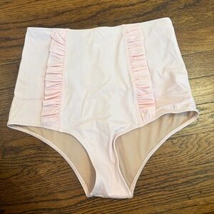 Kortni Jeane- Pale Pink Ruffle Bottoms- Medium